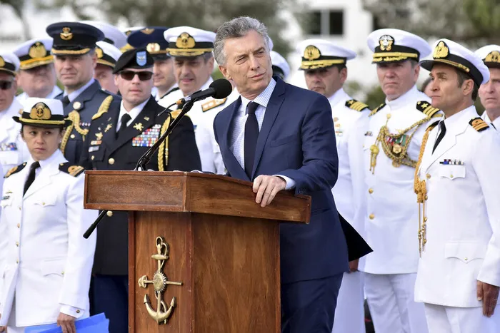 984548-479598-macri-20ara-20san-20juan-na_0