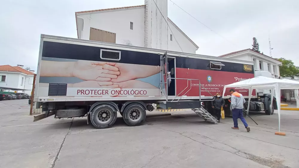 a9417998-1934-4bfa-8619-99d0474e3877