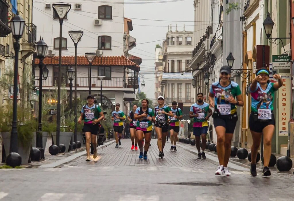 corredores-mediar-maraton-salta-marzo-2023-1-1024x701