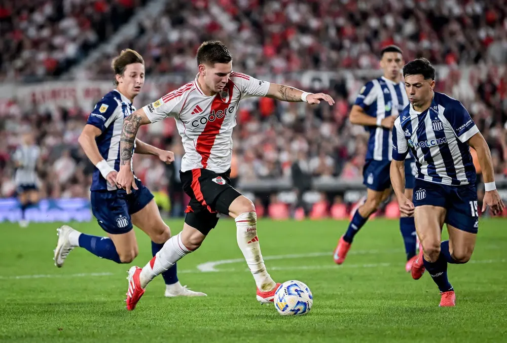 multimedia.normal.a59fc7c35a078f1f.bm9ybWFsLndlYnA=