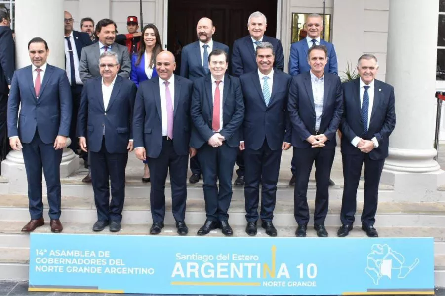 86356-el-gobernador-saenz-participara-de-la-15-asamblea-del-norte-grande-en-corrientes