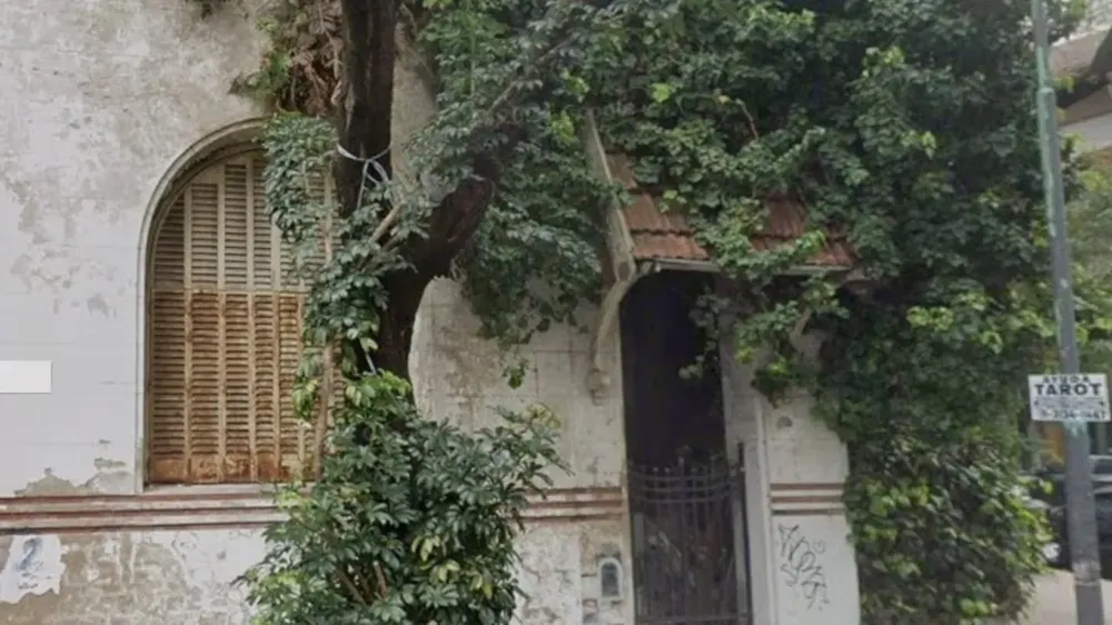 la-casa-donde-encontraron-el-cuerpo-en-la-calle-vuelta-de-obligado-al-3100-foto-gentileza-clarin-45MKVFH435ALFO7QOQXJAMHQP4