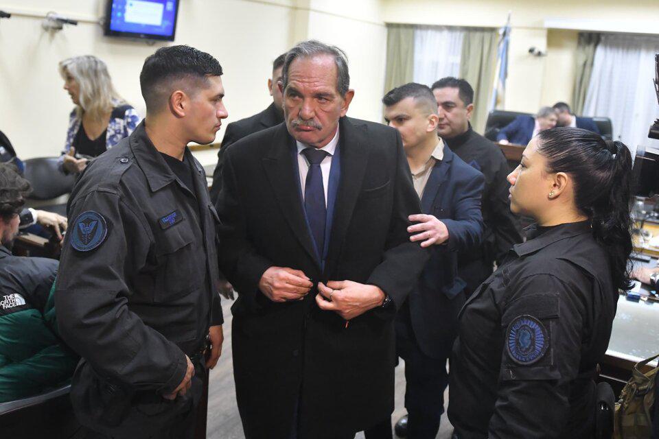 857124-whatsapp-20image-202024-07-18-20at-206-34-53-20pm