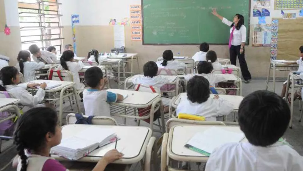 provincia-abrira-escuelas-pero-docentes-se-niegan-iniciar-clases-117736-122228