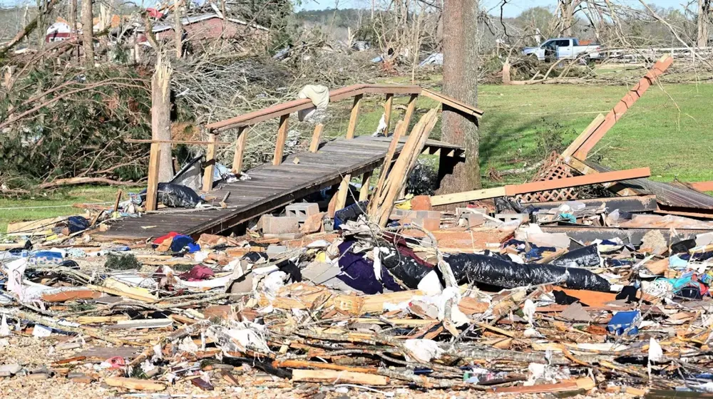 un-feroz-temporal-destruyo-gran-parte-del-estado-de-mississipi-y-dejo-39-muertos-en-los-estados-unidos-foto-efe-KPSP4TPA2ZDC7L6YNPJSJYEKEM