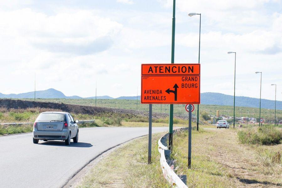 89552-instalaron-carteleria-vial-para-circular-en-sentido-circunvalacion-oeste-salta