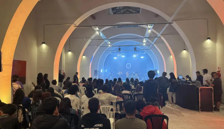 multimedia.normal.94a93a460aaa8bee.bm9ybWFsLndlYnA=