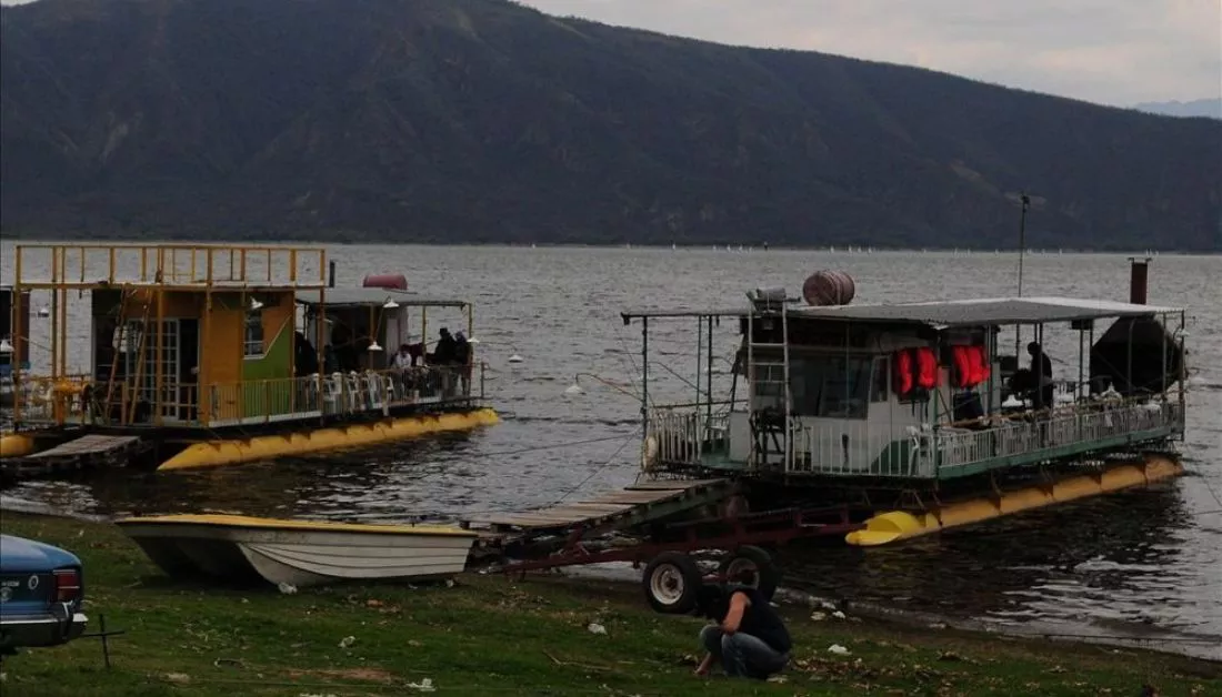 87377-catamaranes-no-pudieron-funcionar-al-100-este-fin-de-semana-20211004113712