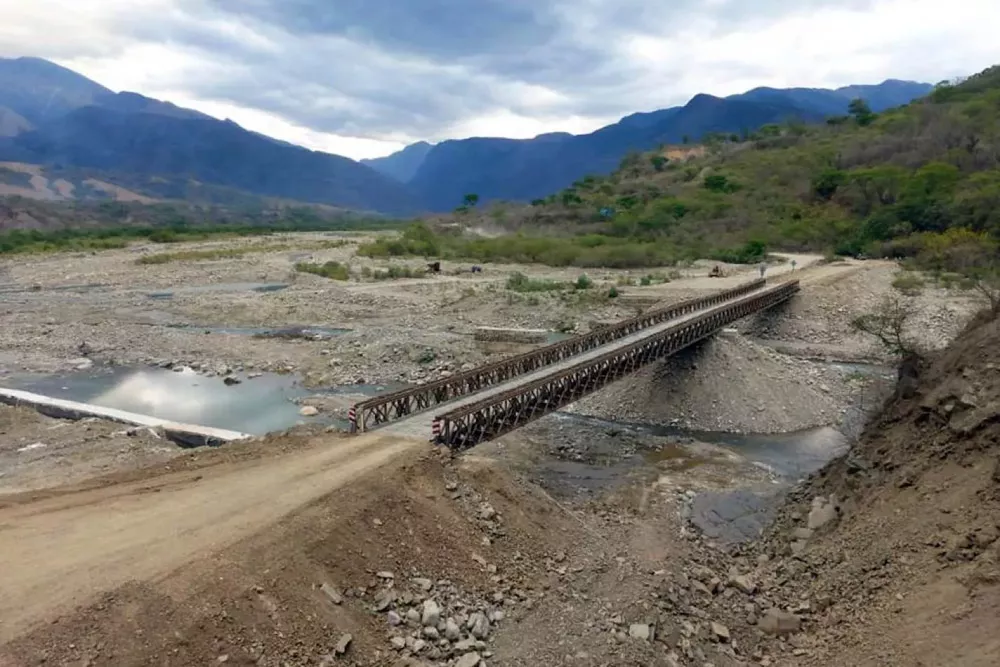 59732-los-toldos-quedo-aislada-la-por-crecida-del-rio