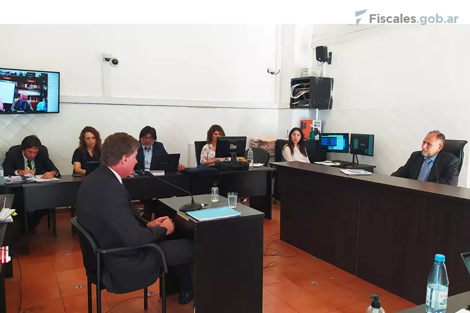 Testigo-Oro-4-frente-al-juez-Batule
