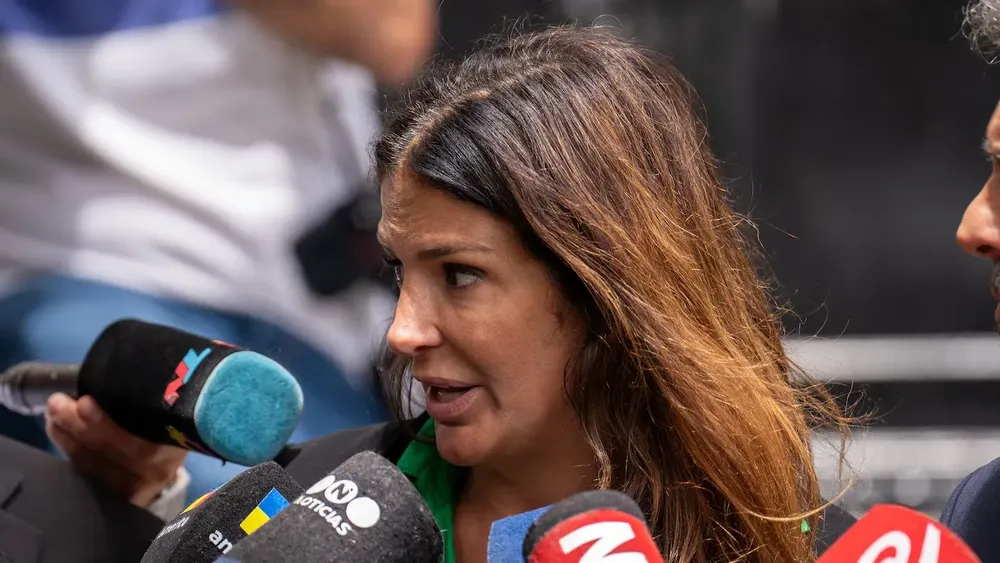 despues-de-meses-de-silencio-julieta-makintach-hablo-con-los-medios-despues-de-las-audiencias-del-jury-foto-agustina-ribo-tn-FY633JDS3JGBNEARAF2WS3JRDY