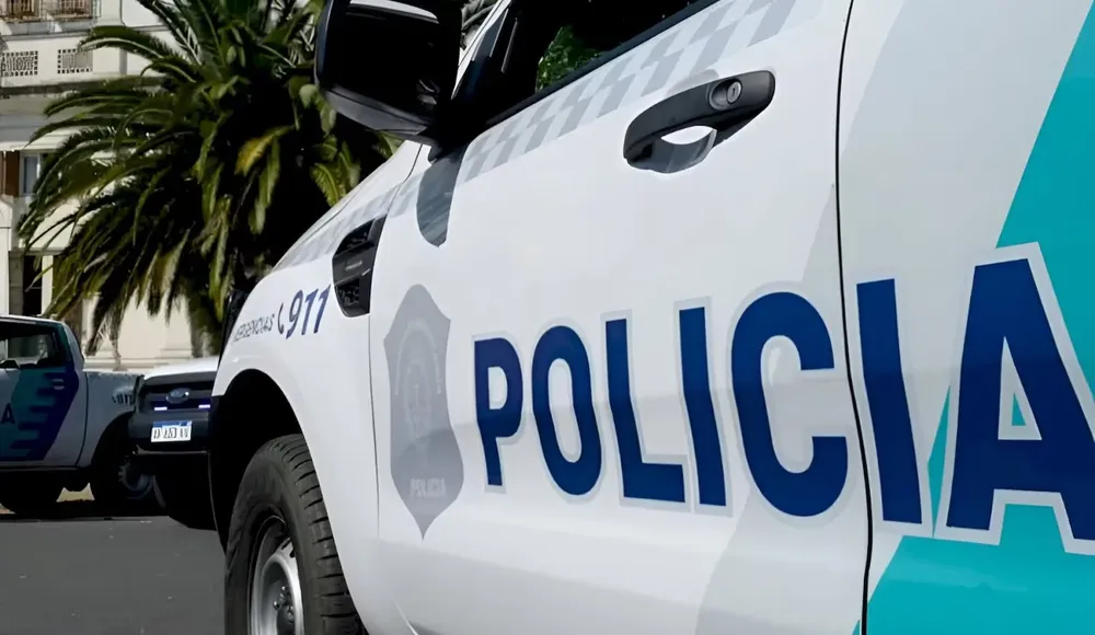 el-hecho-ocurrio-cuando-la-victima-salio-del-banco-y-tras-recorrer-algunas-cuadras-advirtio-que-uno-de-los-neumaticos-de-su-vehiculo-estaba-desinflado-foto-gentileza-infoplatense-CR76UOIVN5CFFM6J6R7KJZWPLU