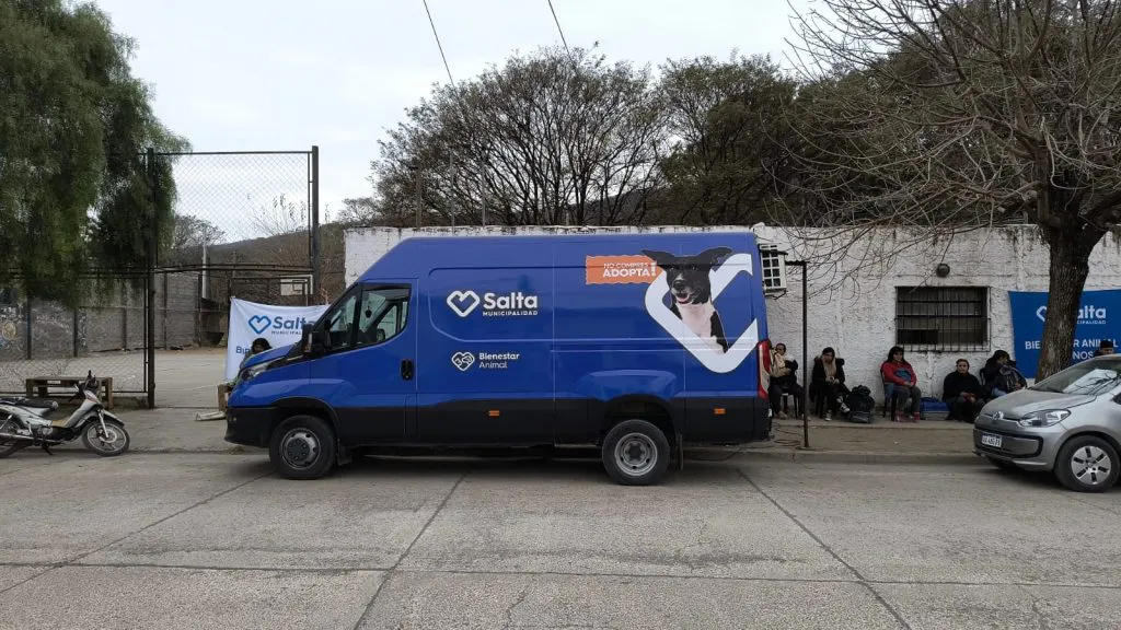 movil-de-castracion-barrio-mosconi-5-1024x576