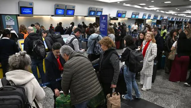 noticia 3 paro aereo