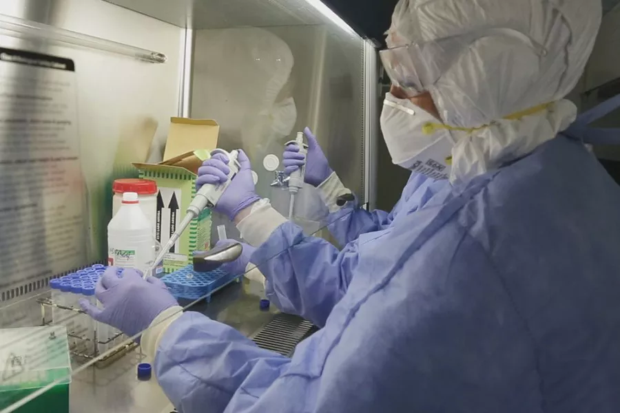 70281-coronavirus-suman-1515-estudios-realizados-por-covid19-y-permanecen-6-en-analisis