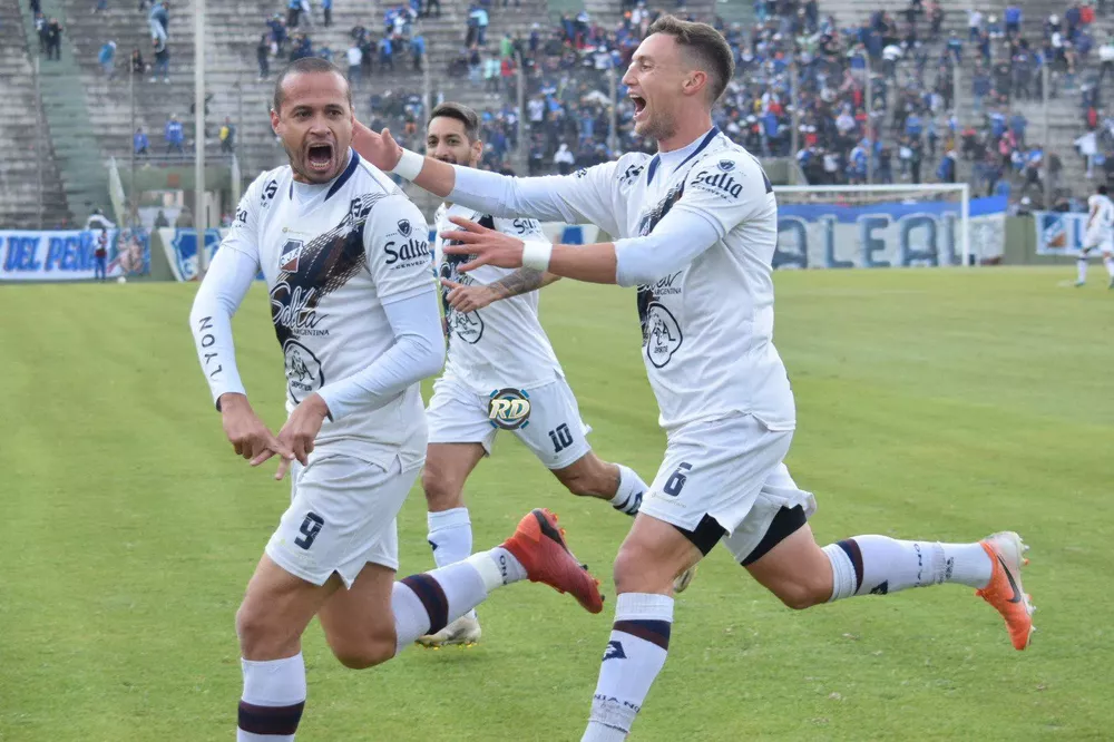 multimedia.grande.861b703f67cee8cc.46574e4c515f6257594141747a65475f6772616e64652e6a706567