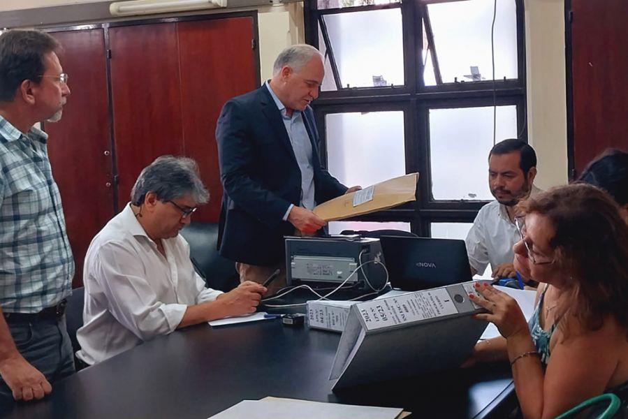 88655-mas-de-181-millones-para-refacciones-integrales-en-dos-escuelas-del-interior