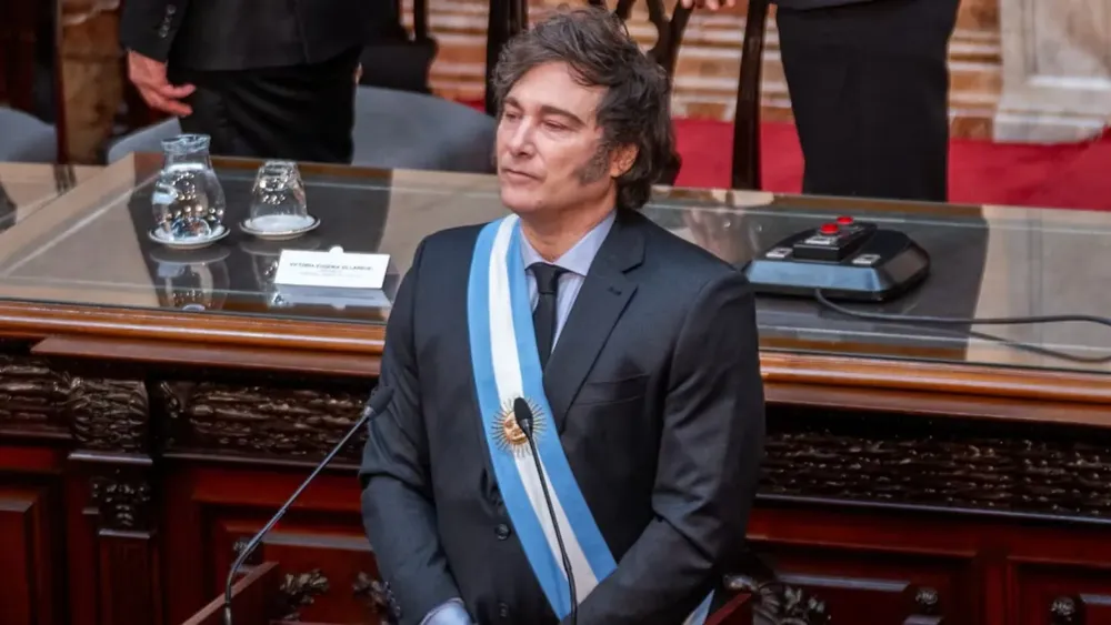 javier-milei-durante-la-presentacion-del-presupuesto-2025-en-el-congreso-foto-tn-leandro-heredia-TTD67H5VVZBQRHN7FSD55FDVP4