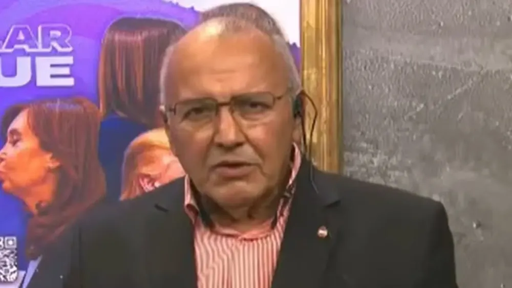 el-candidato-a-diputado-nacional-murio-durante-la-transmision-en-vivo-de-un-programa-captura-la-casa-del-streaming-posadas-TCMVGAGFEFEI5DKAWUDZX5LRP4