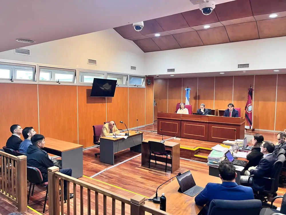 WhatsApp Image 2025-11-07 at 08.56.10