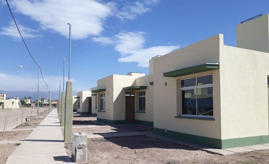 f2173526577bc6c31e49619d4b83b794