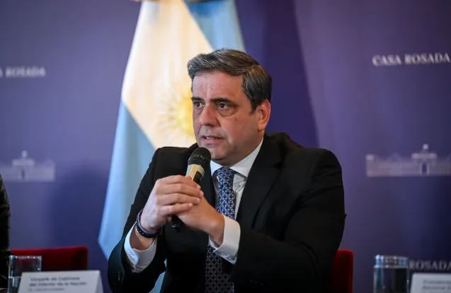 noticia 3 gobernadores milei