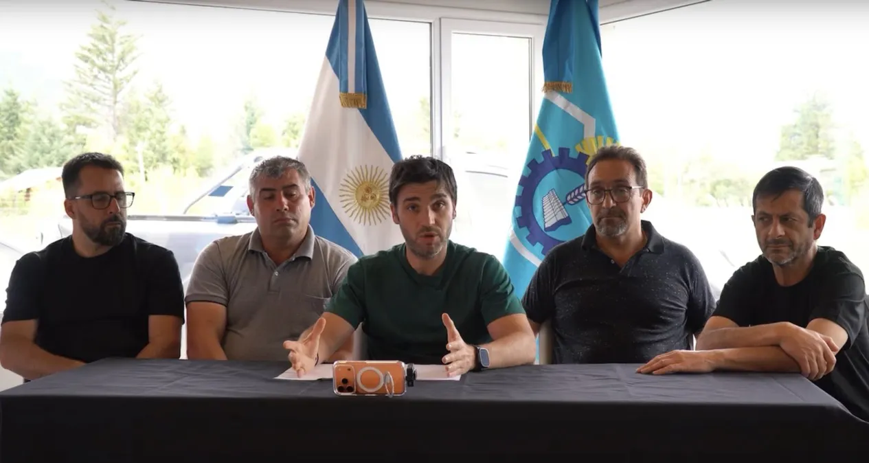 php25eqW3_697976e8a05739_4455385