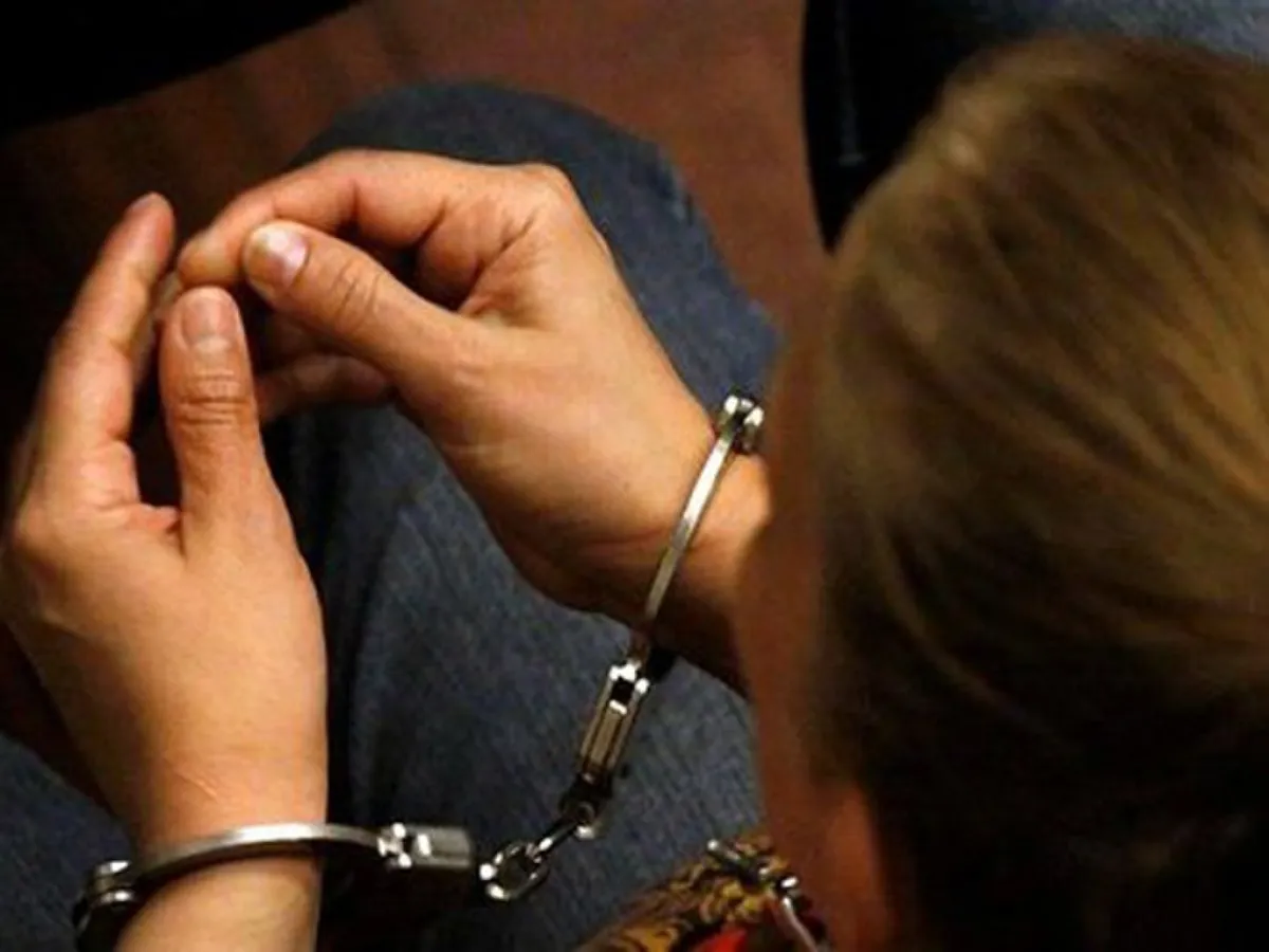 47742-prision-preventiva-para-una-falsa-abogada-por-numerosos-casos-de-estafas