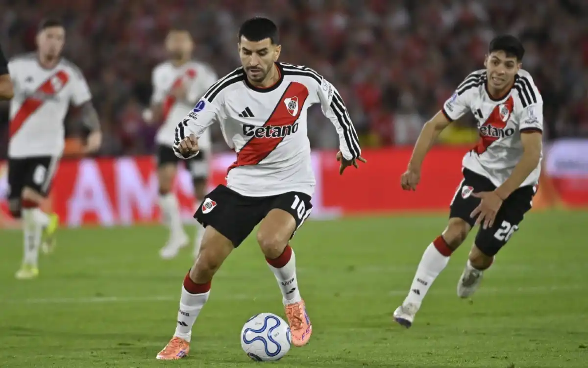 1200x751_no-pudo-imponer-su-juego-ngel-correa-fue-unico-siempre-intento-jugar-al-futbol-equipo-coudet-1150431-234812