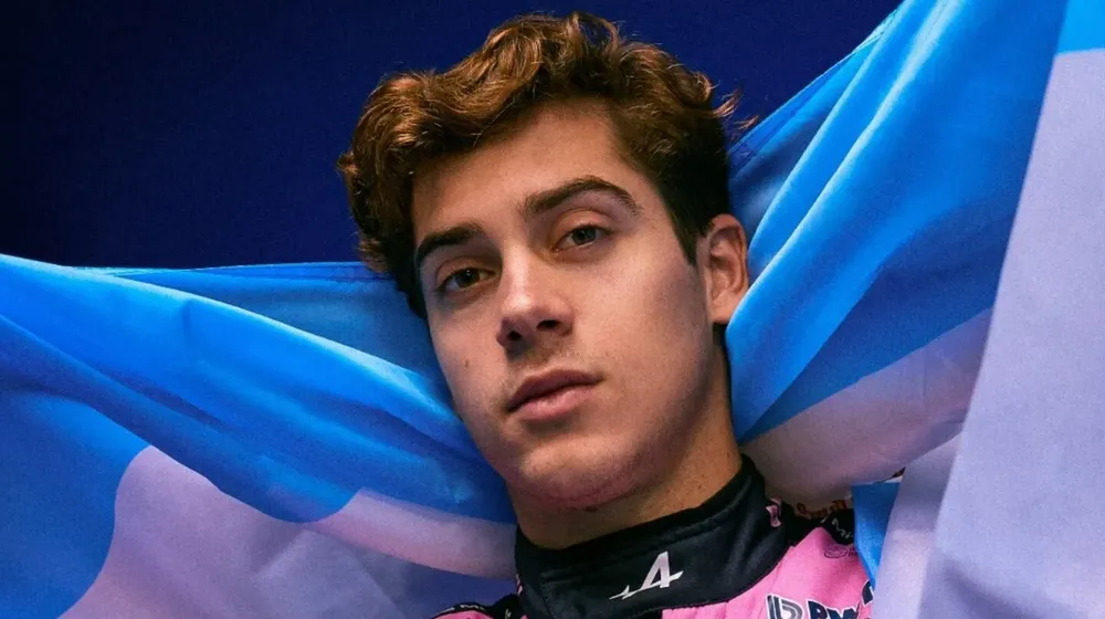 el-piloto-argentino-tendra-su-debut-en-el-inicio-de-la-gira-europea-el-proximo-domingo-18-de-mayo-foto-alpinef1teamtwitter-CNNO3HOACRFXVKOCBHTRXZ5VGY
