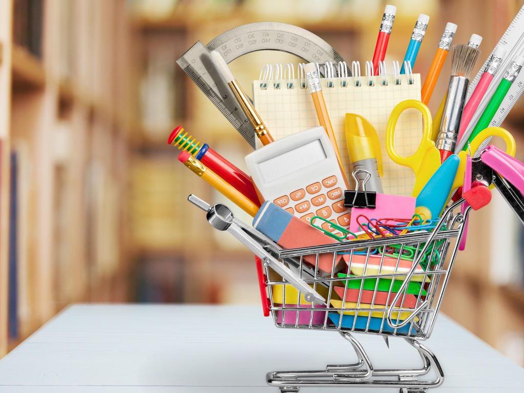 carrito-de-compras-con-utiles-escolares-dentro