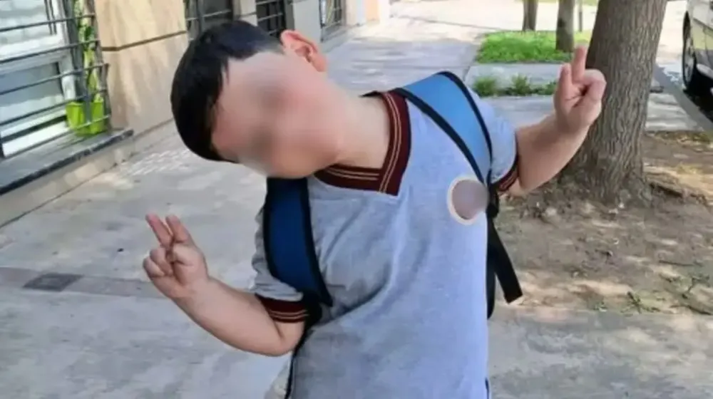 bastian-el-nene-de-ocho-anos-que-resulto-herido-tras-un-accidente-en-pinamar-se-desperto-luego-de-tres-semanas-foto-ahora-mar-del-plata-BEANDFXJCNACXMAKKNGHLYCCNE