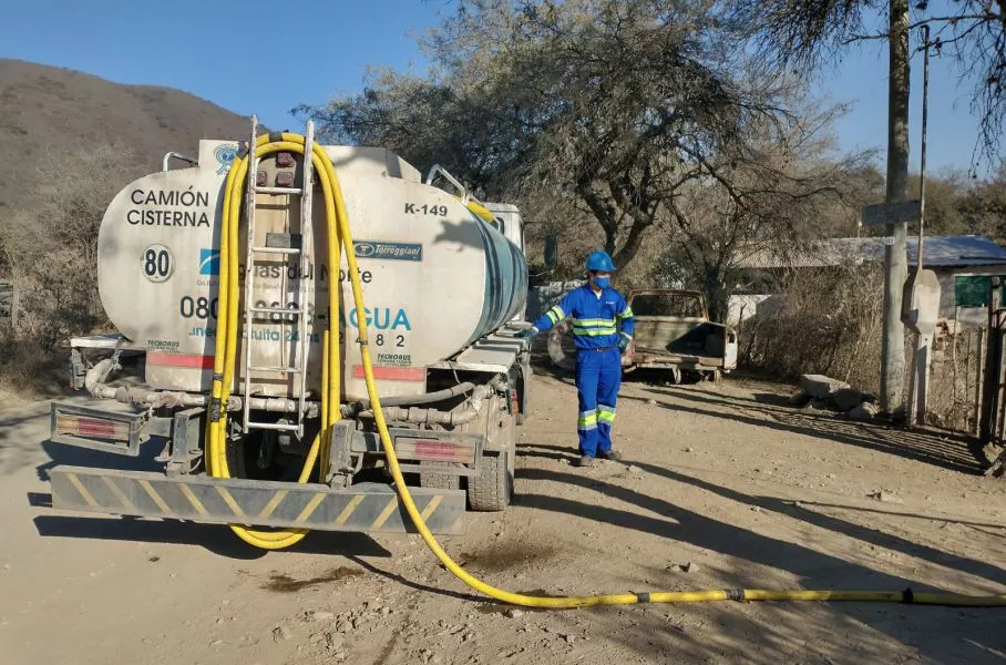 86874-por-las-lluvias-continua-afectado-el-servicio-de-agua-en-las-zonas-oeste-y-centro
