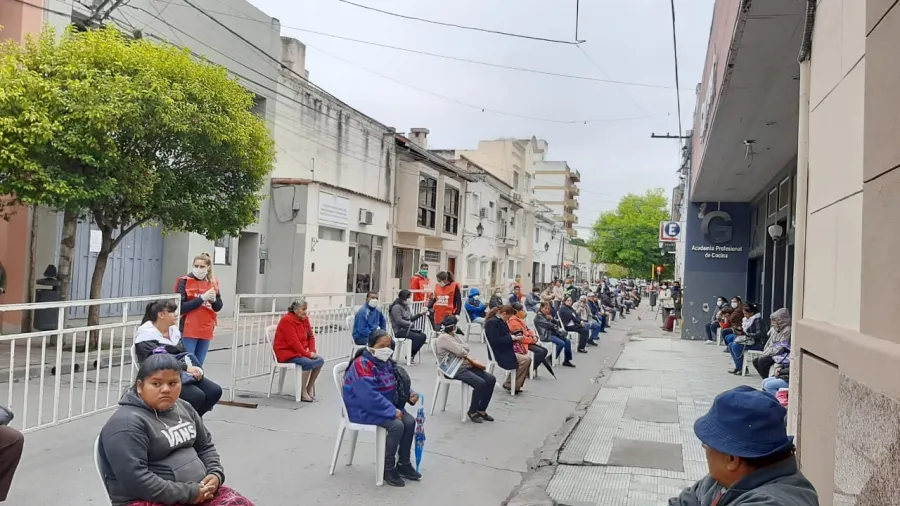 c4416d79eef6dd018bcee3cd8b8ba561_XL