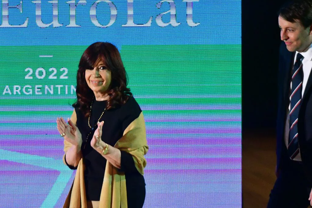 13-04 CFK