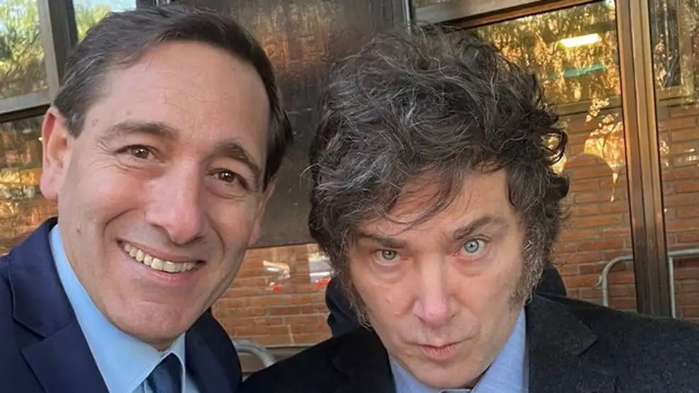 julio-garro-con-javier-milei-1837368