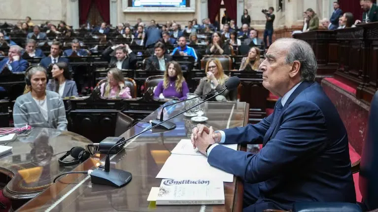 guillermo-francos-presento-su-informe-de-gestion-en-diputados-foto-prensa-diputados-I3E63ULBVNEE5L327XANKTDHO4
