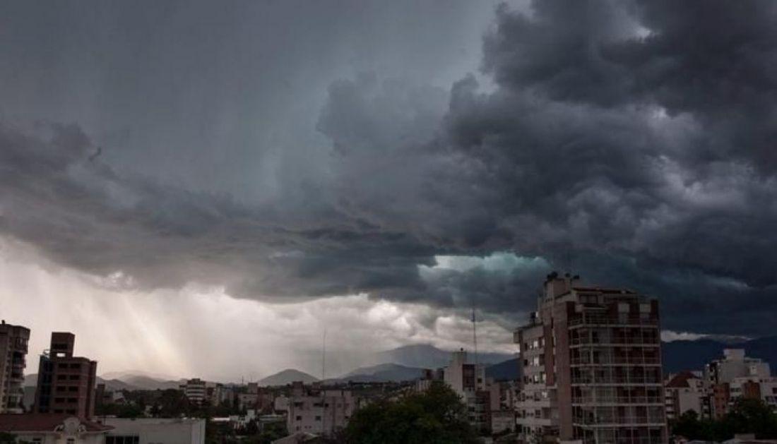 112067-alerta-amarilla-en-salta-se-viene-una-tormenta