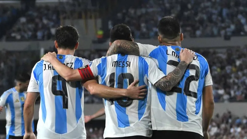 lionel-messi-lautaro-martinez-julian-alvarez_862x485