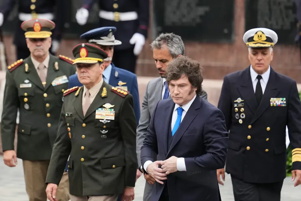 el-gobierno-hizo-cambios-de-seguridad-en-el-sistema-de-expedientes-del-estado-y-migro-toda-la-documentacion-en-medio-de-la-tension-con-iran-y-rusia-foto-ap-fotonatacha-pisarenko-MPS2GK3S6ZKGEYJ4UC6YG3TG3M