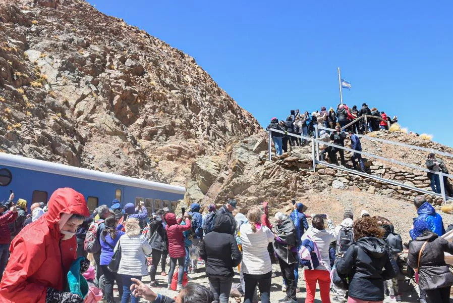 85389-el-turismo-en-salta-genero-un-impacto-economico-de-mas-de-800-millones-durante-el-fin-de-semana-extra-largo-20221010234703