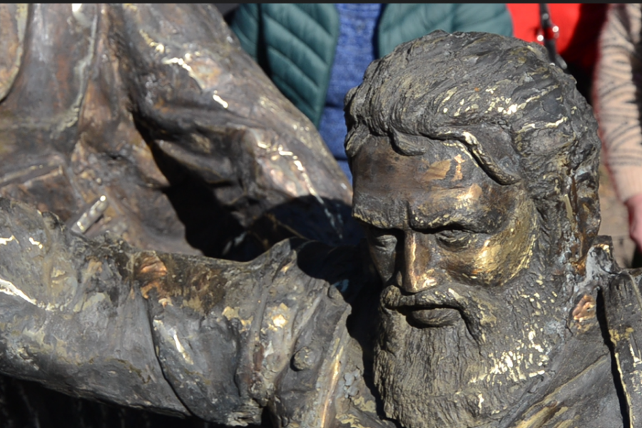 93641-producto-de-actos-vandalicos-se-traslado-el-monumento-a-guemes