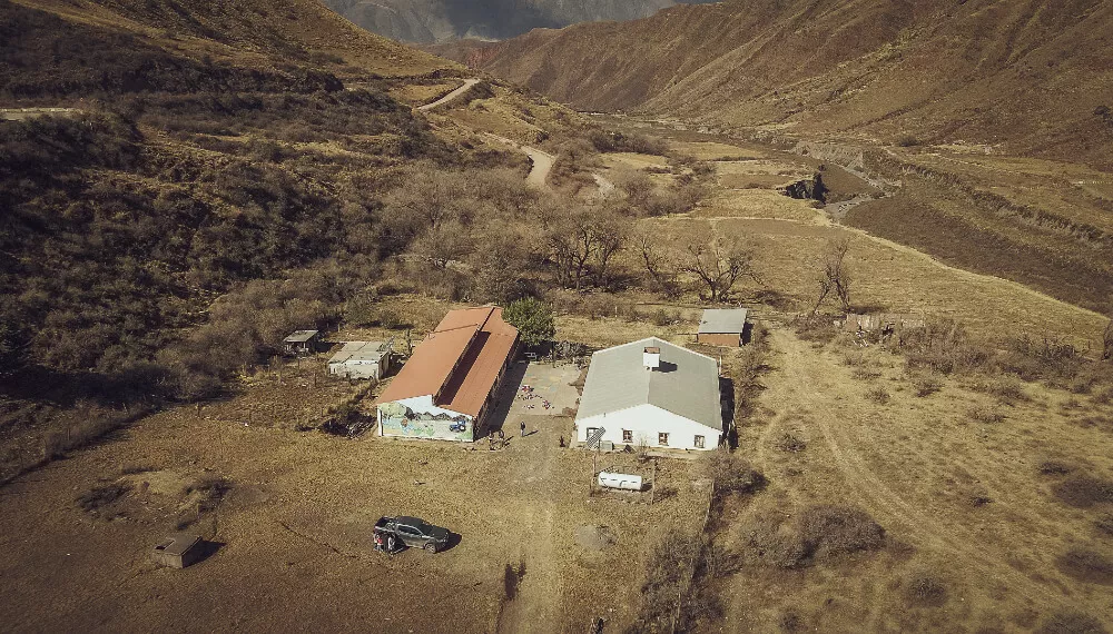 Escuelas-ayuda-New-Holland-infocampo