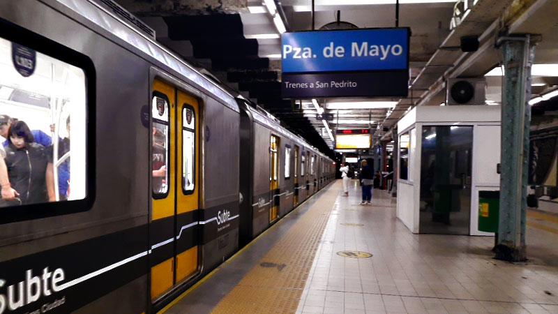 subte-en-buenos-aires-argentina