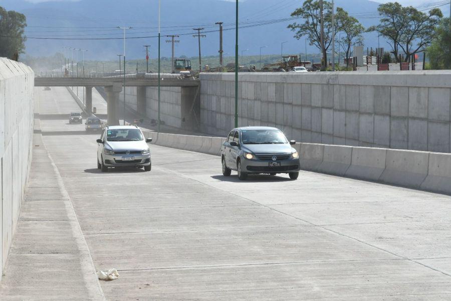 6994-esta-habilitado-el-transito-por-el-bajo-nivel-sentido-san-lorenzo-salta