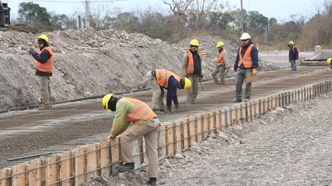 24162-avanza-a-paso-firme-la-autopista-del-valle-de-lerma