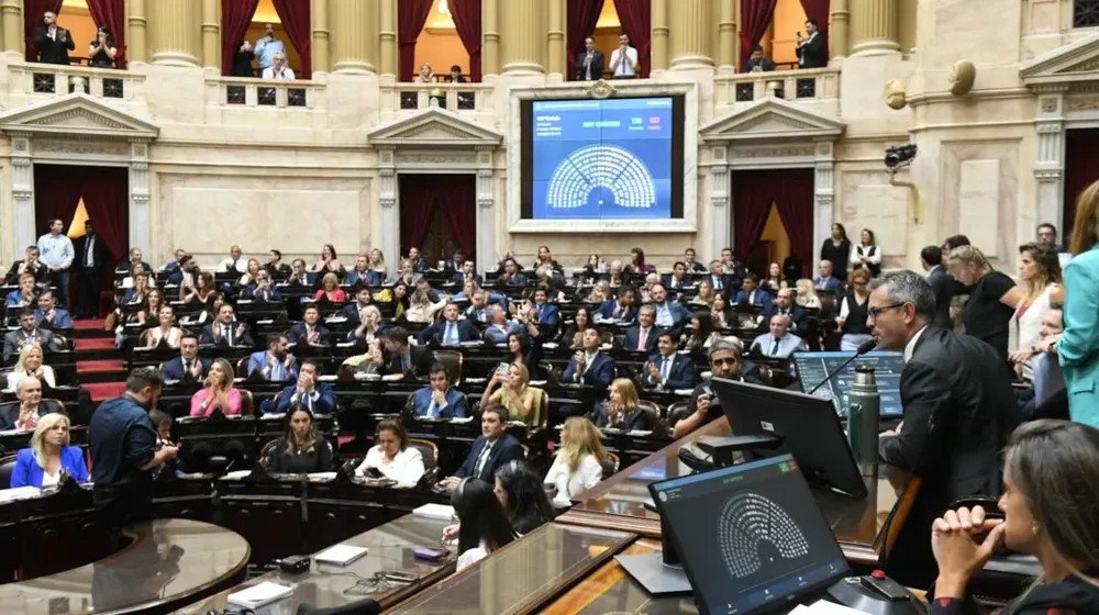 la-libertad-avanza-busca-sancionar-la-ley-de-glaciares-foto-camara-de-diputados-JJT223NBTZDETCGR6OKFZ7ZMWA