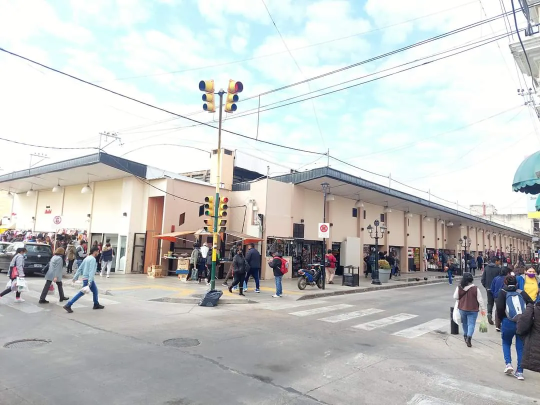mercado-san-miguel-exterior-ituzaingo